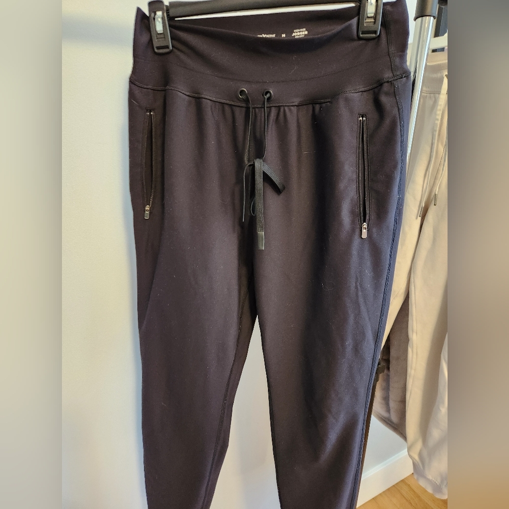 Old Navy Women's Blackk Joggers